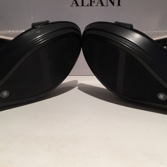 Shoe - Picture 5 of 5